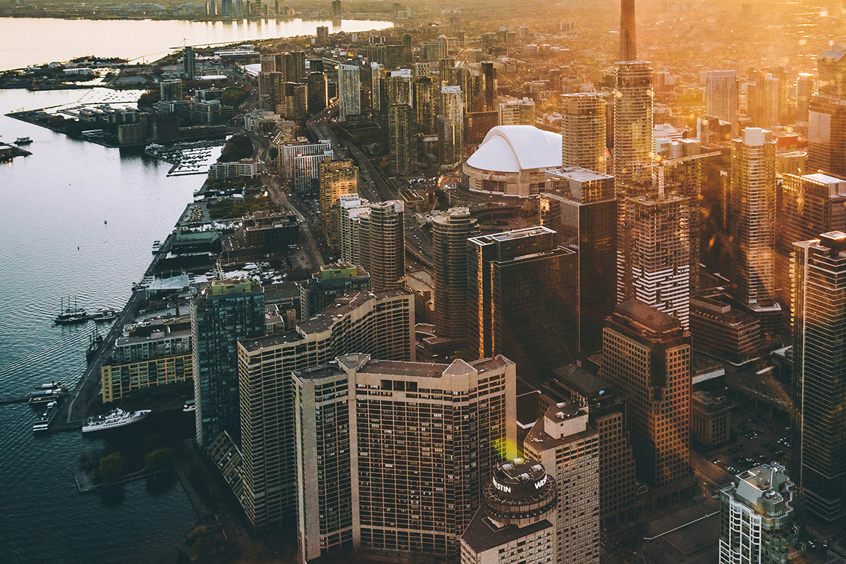 Hero image for the blog post Your Canada Immigration Research Guide: Moving to Canada in 2025